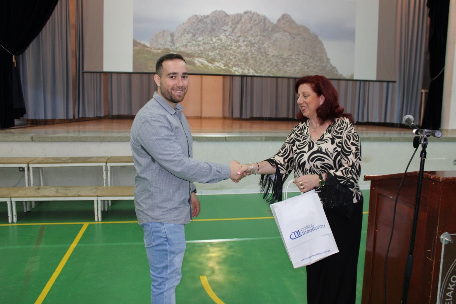 Φωτογραφαία από τη σελίδα του Περιφερειακού Γυμνασίου Περαχωριού-Νήσου στο Facebook